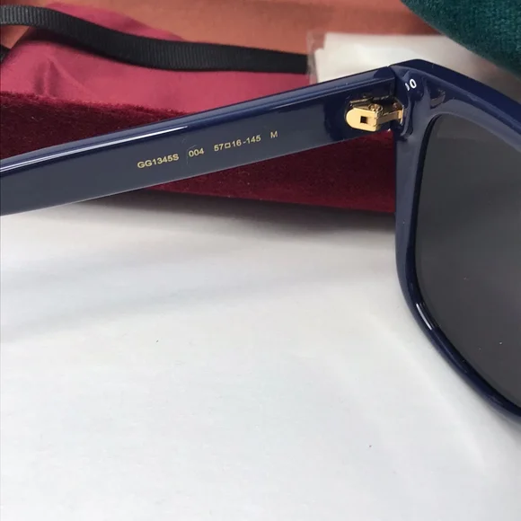 💯 OriginalGucci Logo sunglasses collection model GG1345S 004
